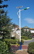 道路太陽能路燈:怎么選擇瓦數(shù)？